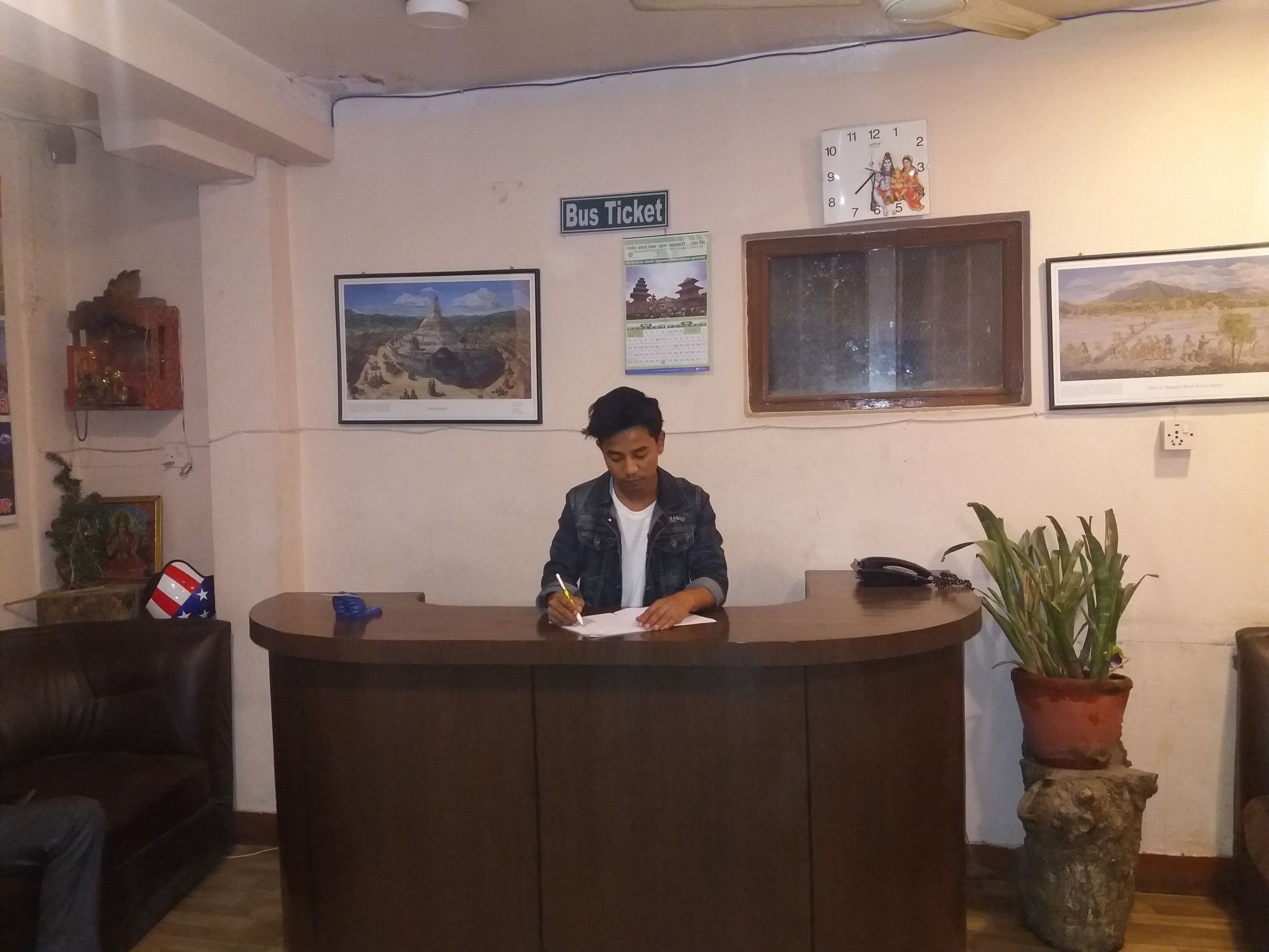 Kings Land Hotel Kathmandu Ngoại thất bức ảnh